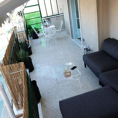The Captains Flat On The Roof Athene Buitenkant foto